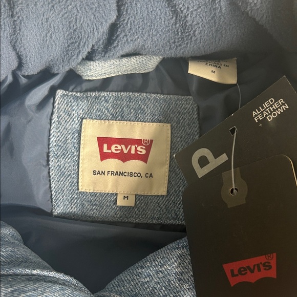 Levi's women denim Hooded Puffer Jacket - Picture 2 of 11